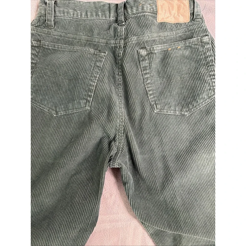 Vintage Bugle Boy New Denim Basics Loose Fit Green Corduroy 30x30 Pants
